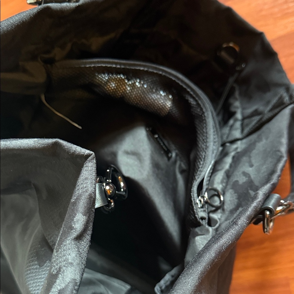 Black Camouflage lululemon large Tote Bag - Picture 3 of 6